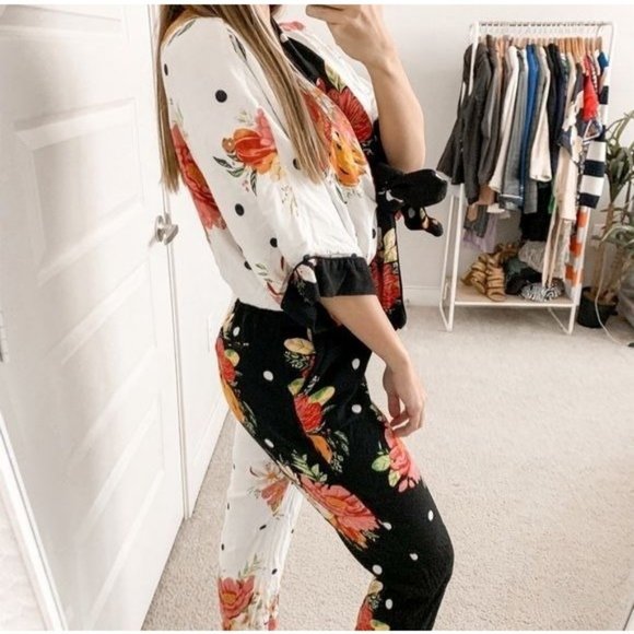 Farm Rio Mixed Nanaju Jumpsuit Black White - Picture 5 of 13